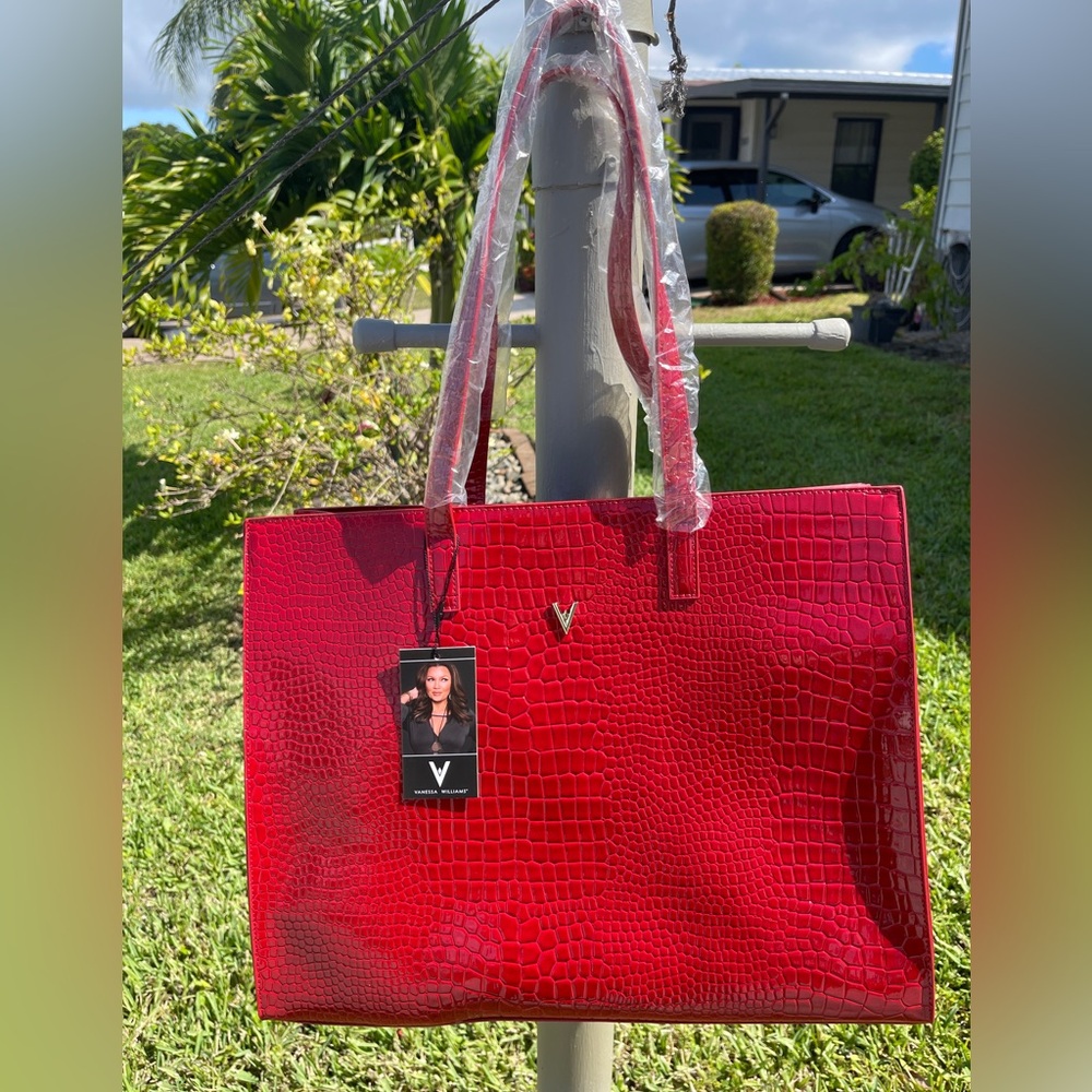 VANESSA WILLIAMS Vibrant Red Croc-Embossed Tote Bag - Picture 12 of 15